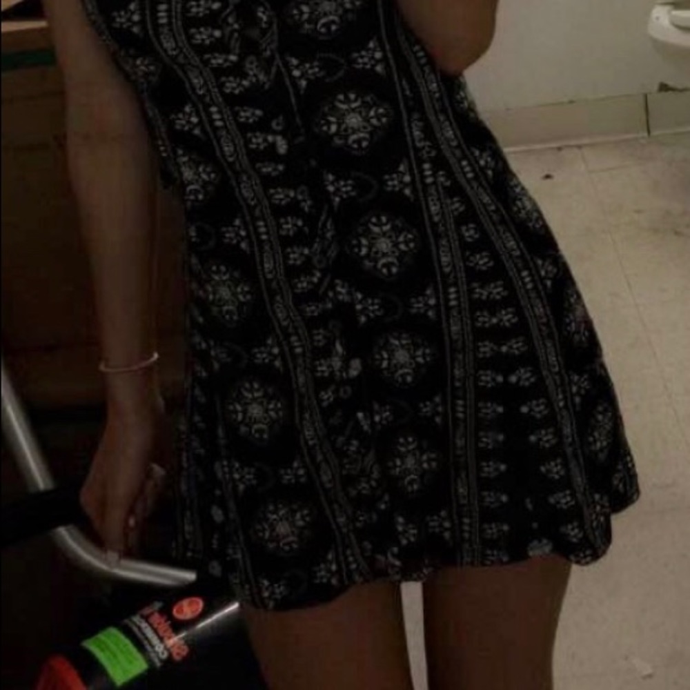 Abercrombie & Fitch Lace-Up Dress - Picture 2 of 5